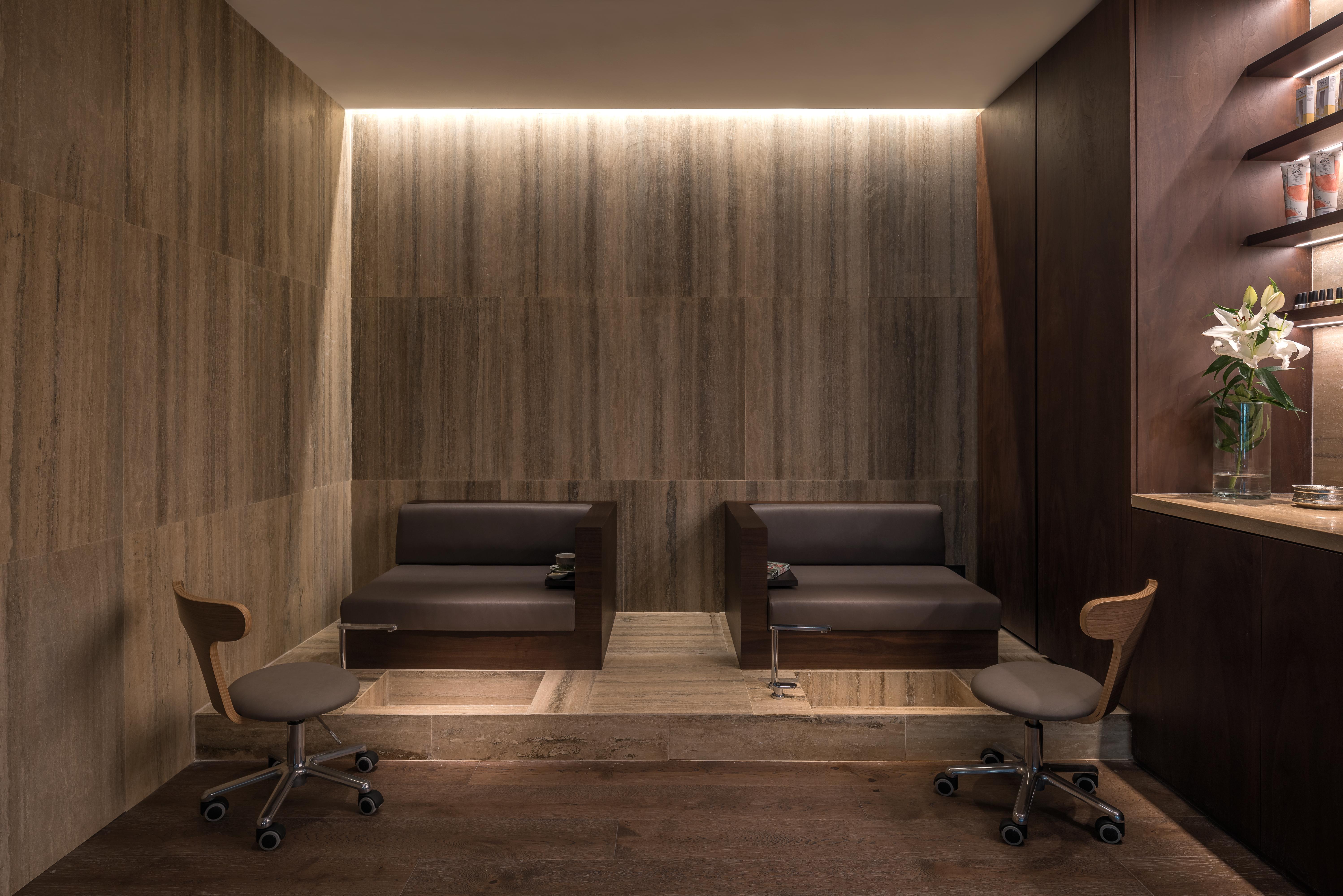Amara - Sea Your Only View™ Limassol Luaran gambar The interior of a nail salon