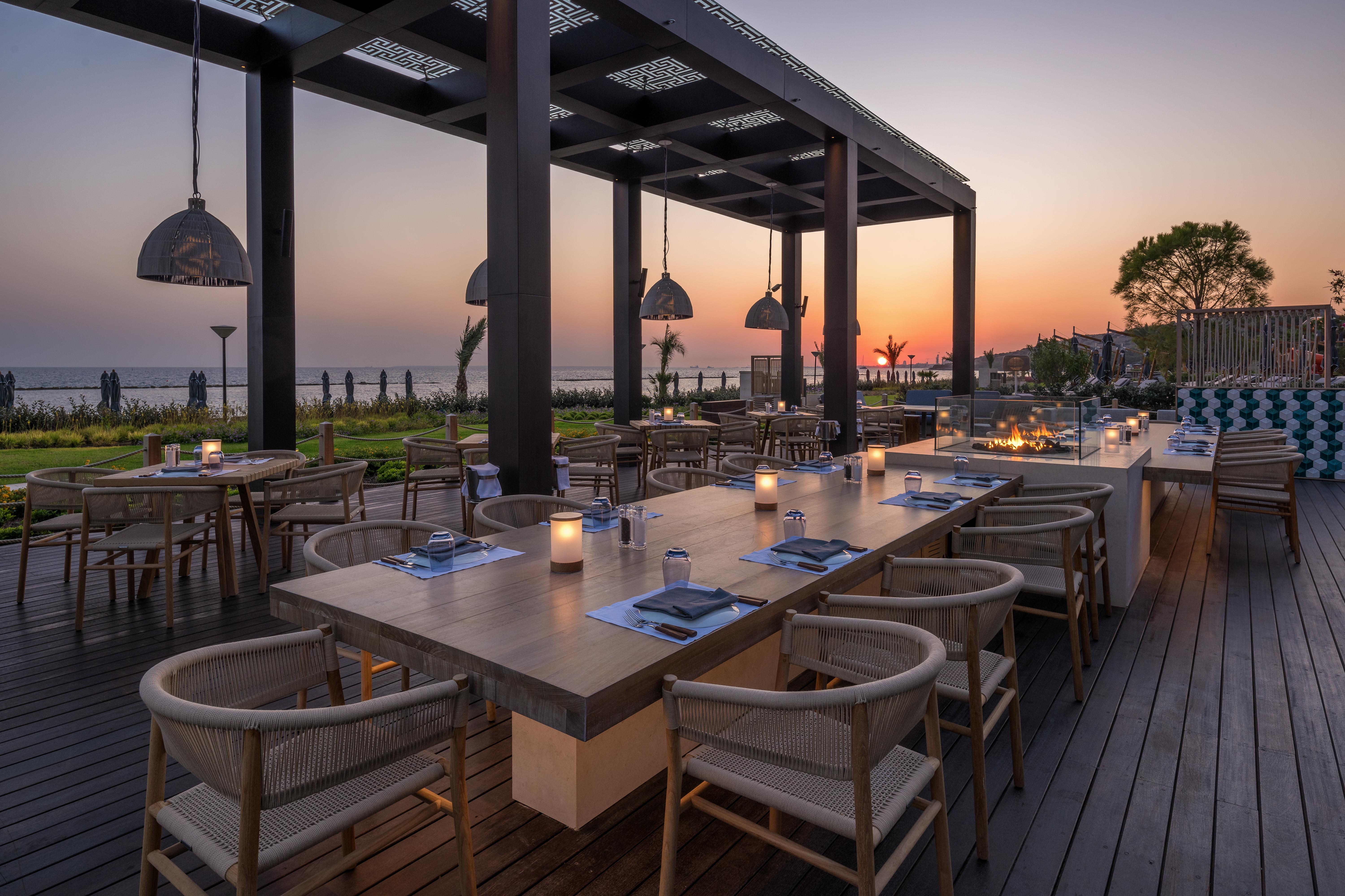 Amara - Sea Your Only View™ Limassol Luaran gambar The Deck