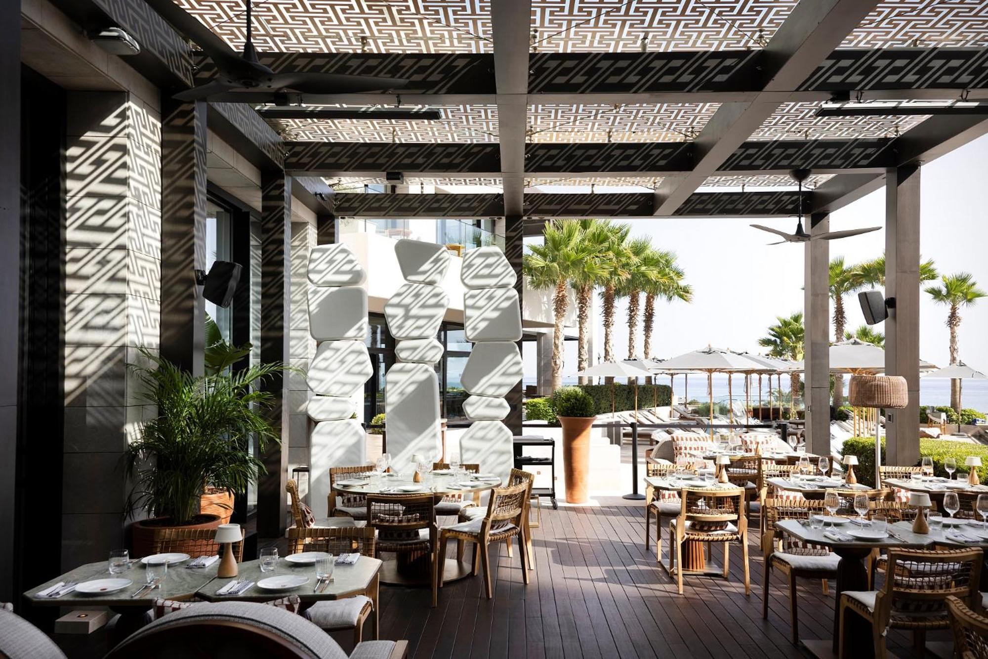 Amara - Sea Your Only View™ Limassol Luaran gambar The Sky Bar